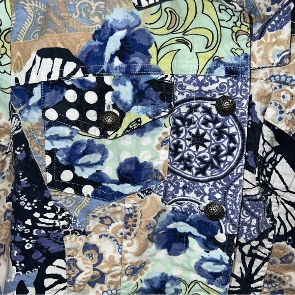 Christopher & Banks Abstract Blue Print Denim Jean Jacket Size Medium - Picture 6 of 14